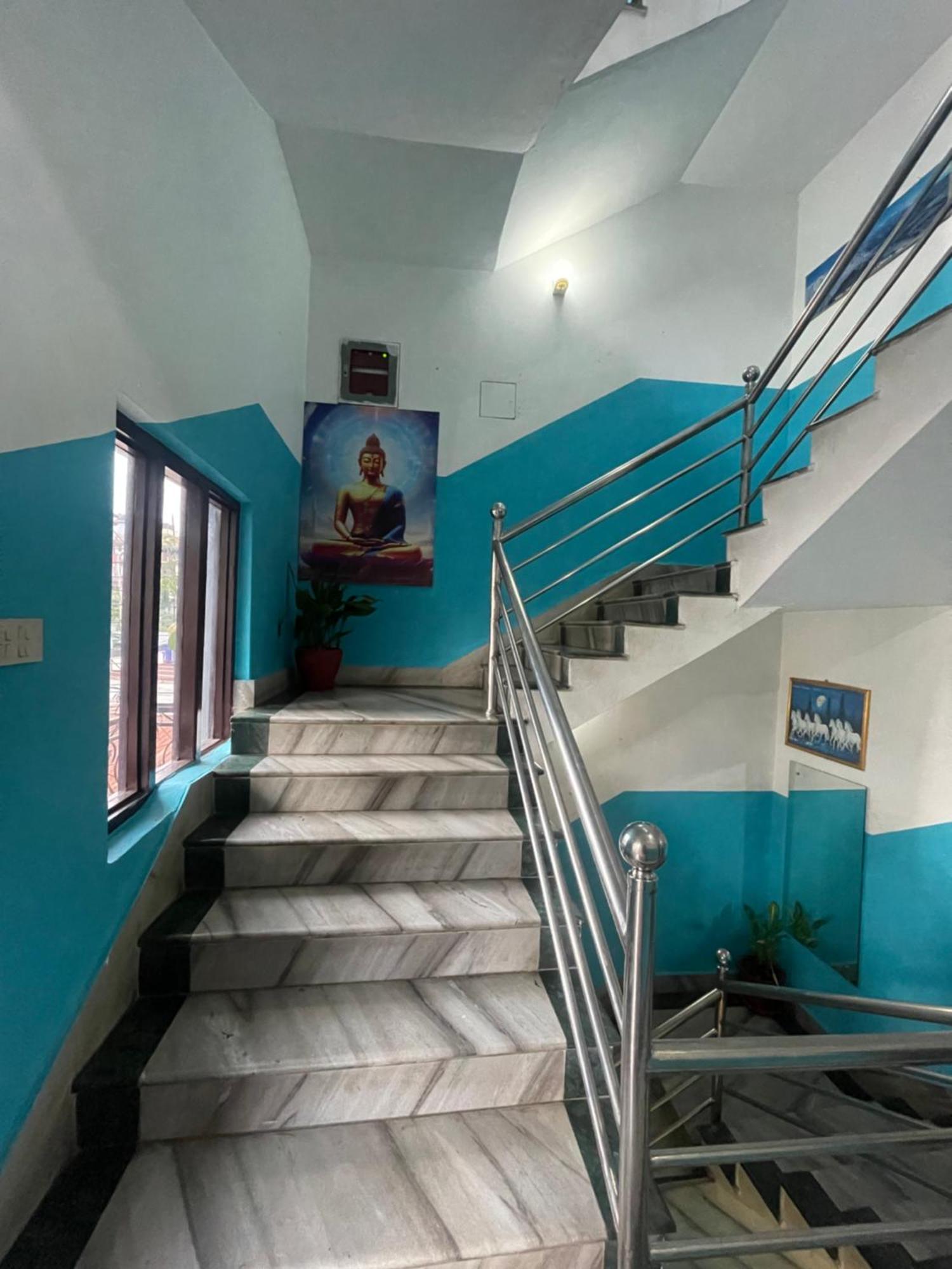 Hotel Peace Buddha Pokhara Exterior photo