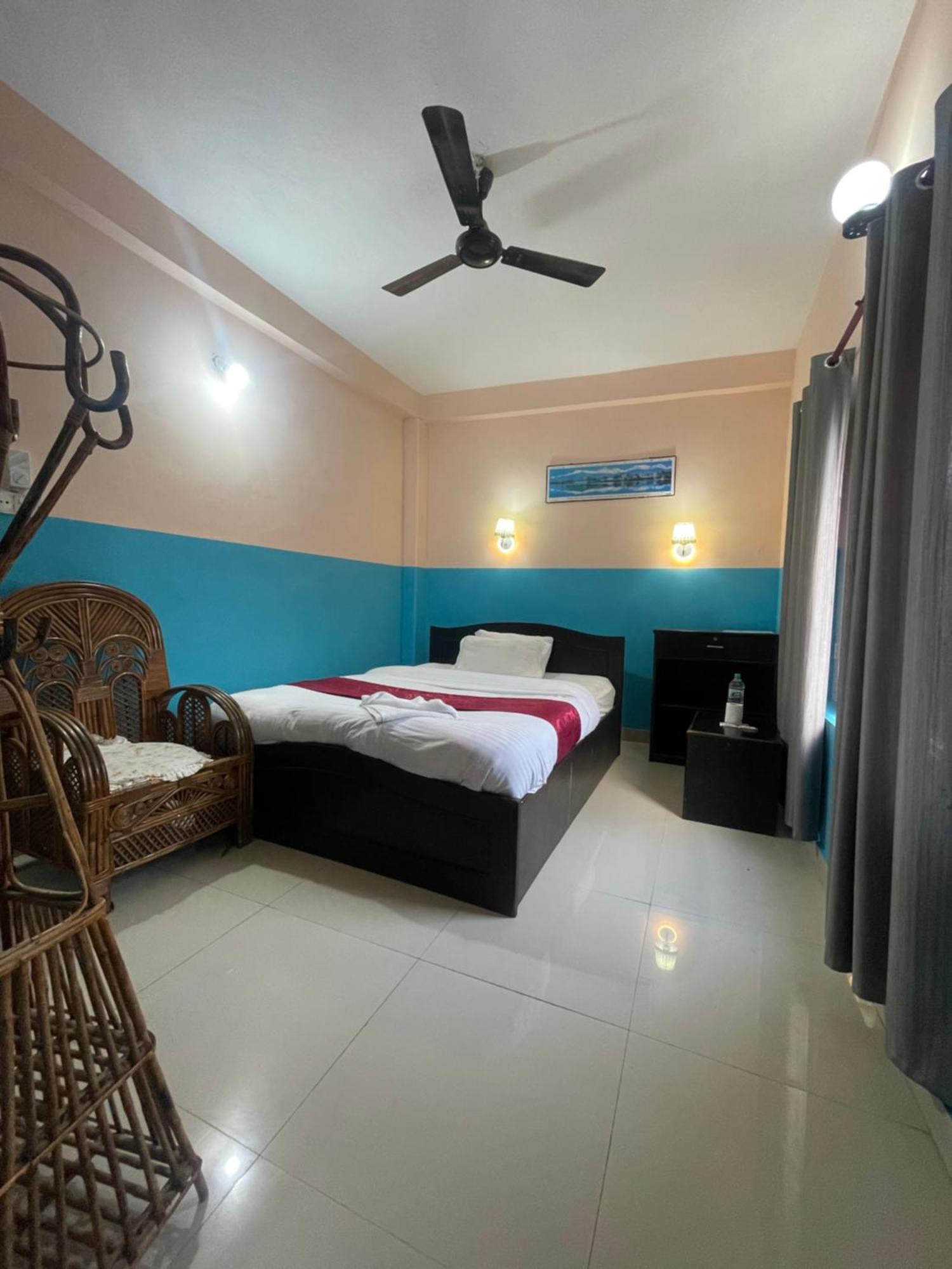 Hotel Peace Buddha Pokhara Exterior photo